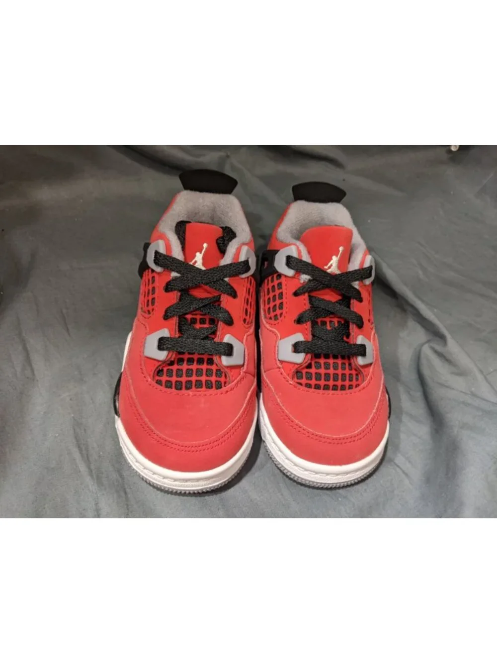 Nike Toddler Air Jordan Retro 4 Red and Black Size 5c NEW IN BOX